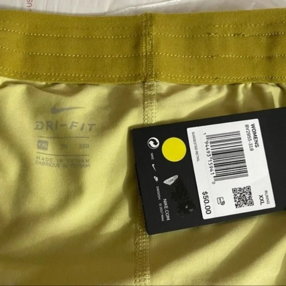 NWT Nike Plus Size Tempo Luxe Layered Running Shorts